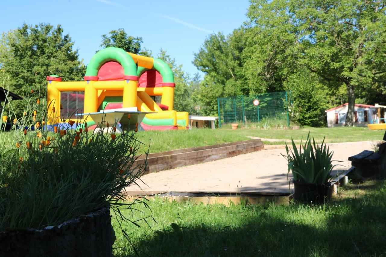 Camping Domaine De Mepillat Saint-Nizier-le-Bouchoux Екстер'єр фото